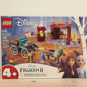 LEGO Disney Elsa's Wagon Adventure Frozen II